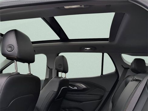 Used 2021 GMC Terrain SLT image 23