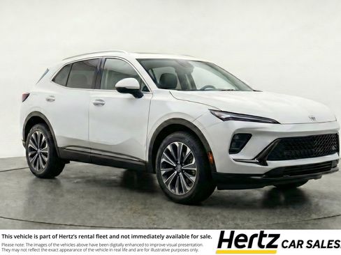 Used 2024 Buick Envision Preferred AWD/4WD image 1