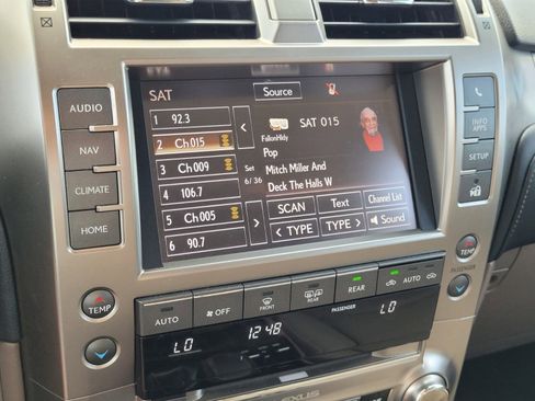 Used 2020 Lexus GX 460 Premium image 27