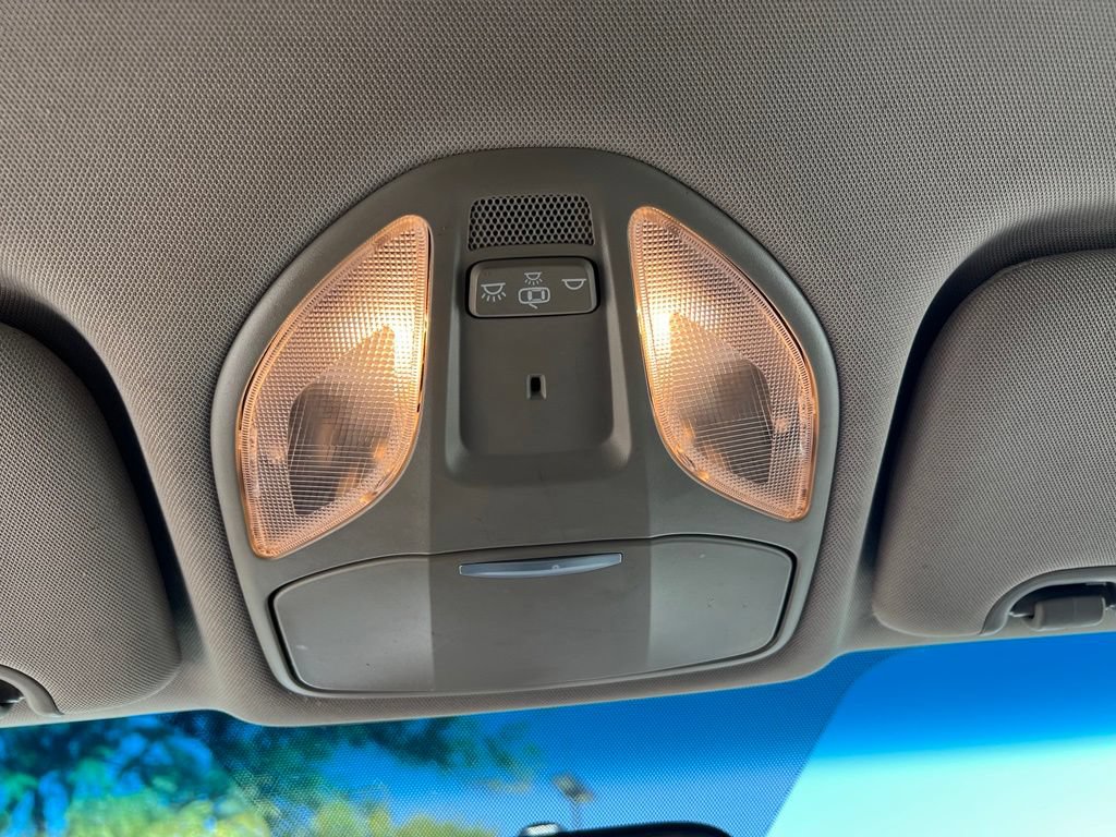 Used 2018 Hyundai Santa Fe Sport FWD image 35
