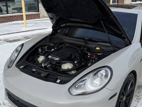 Used 2014 Porsche Panamera GTS image 42