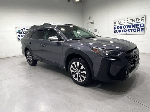 Certified 2025 Subaru Outback Touring XT w/ Tech Package 2 AWD/4WD image 2