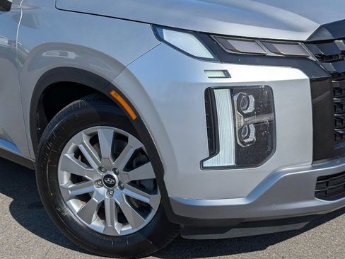 Used 2024 Hyundai Palisade SEL image 11