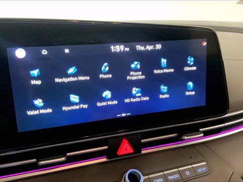 Used 2025 Hyundai Elantra SEL FWD image 6