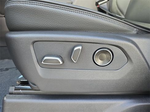 New 2026 GMC Sierra 1500 Denali w/ Denali Reserve Package image 18