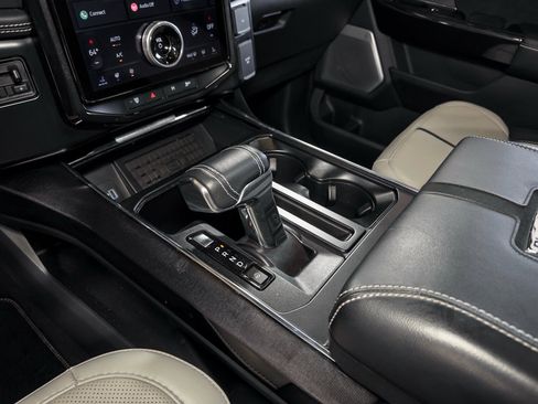 Used 2023 Ford F150 Lightning Platinum AWD/4WD image 19