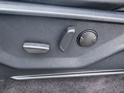 Used 2022 Ford F150 XLT w/ Equipment Group 302A High image 20