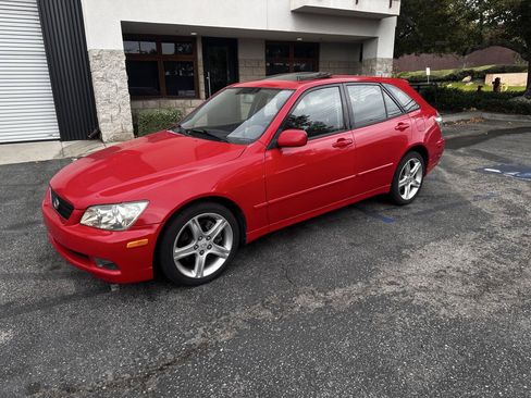Used 2004 Lexus IS 300 SportCross w/ Pwr & Leather Pkg RWD image 1