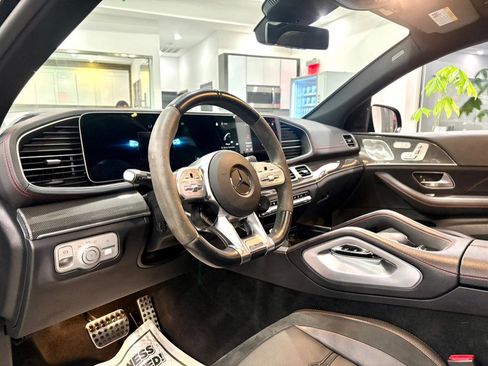 Used 2023 Mercedes-Benz GLE 53 AMG 4MATIC Coupe w/ AMG Night Package image 10