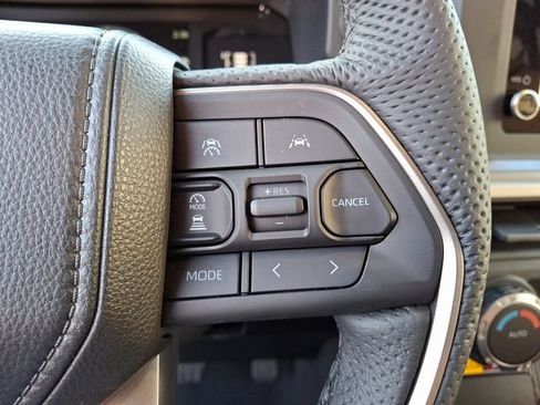 Certified 2024 Toyota Tacoma SR5 AWD/4WD image 18