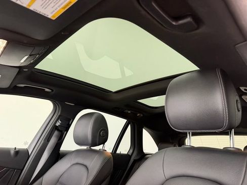 Certified 2021 Mercedes-Benz GLC 300 image 3