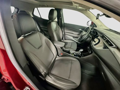 Used 2023 Buick Encore GX Select w/ Experience Buick Package FWD image 32
