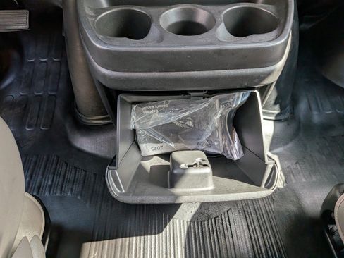 Used 2025 Chevrolet Express 2500 w/ Driver Convenience Package RWD image 16