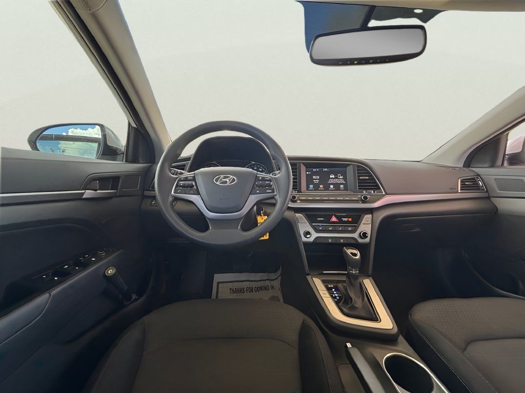 Used 2018 Hyundai Elantra SEL FWD image 25