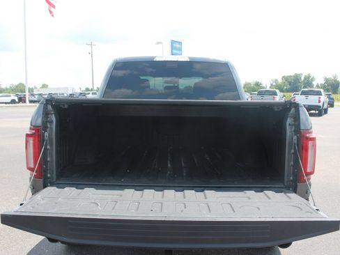 Used 2017 Ford F150 Raptor AWD/4WD image 16