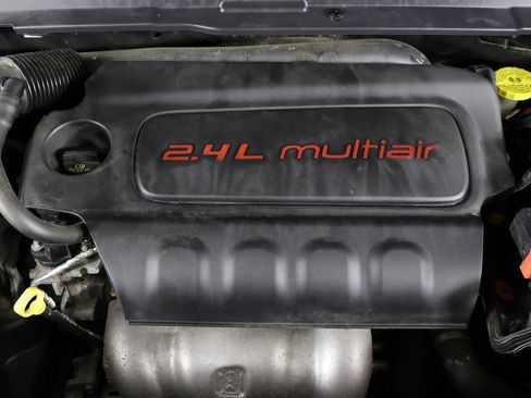 Used 2019 Jeep Compass Limited w/ Safety & Security Group image 15