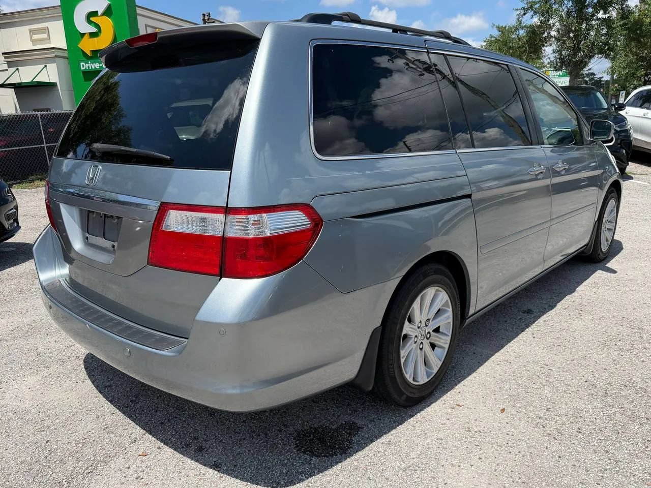 Used 2006 Honda Odyssey Touring image 3