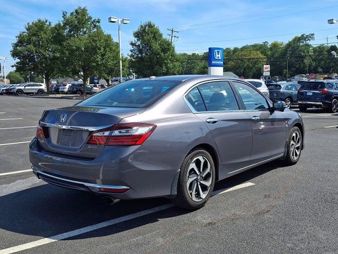 Used 2016 Honda Accord EX-L image 6