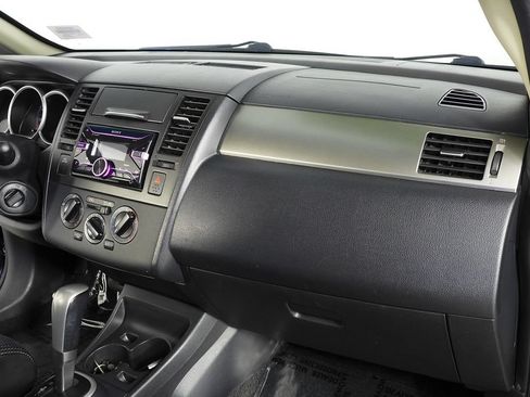 Used 2012 Nissan Versa Hatchback w/ SL Navigation Pkg FWD image 14