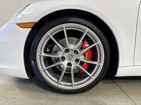 Used 2014 Porsche 911 Carrera 4S AWD/4WD image 13