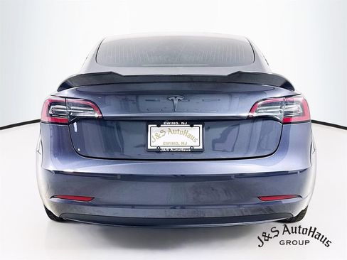 Used 2018 Tesla Model 3 Long Range image 6