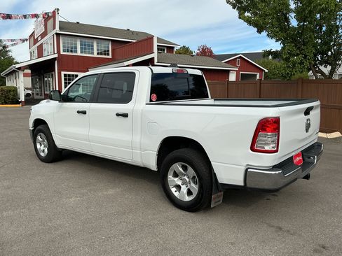 Used 2024 RAM 1500 Tradesman w/ SXT Appearance Group AWD/4WD image 7