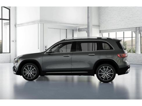 New 2026 Mercedes-Benz GLB 35 AMG 4MATIC image 32