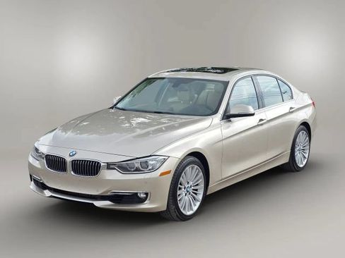 Used 2015 BMW 328i xDrive Sedan AWD/4WD image 1