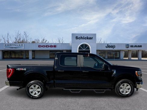 Used 2021 Ford F150 XLT AWD/4WD image 2
