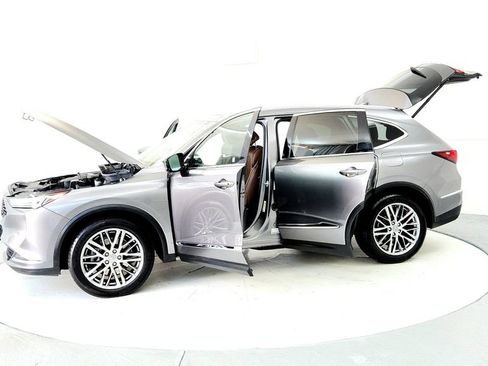 Used 2022 Acura MDX SH-AWD w/ Advance Package image 10