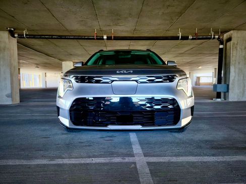 Used 2023 Kia Niro Wind image 9