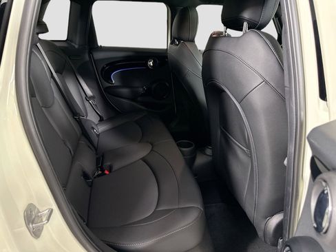 Used 2023 MINI Cooper S image 31