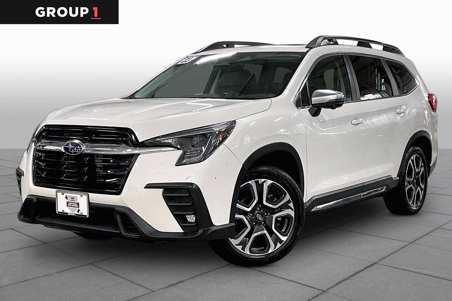 Used 2023 Subaru Ascent Limited w/ Technology Package AWD/4WD image 1