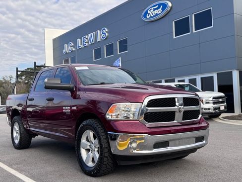 Used 2021 RAM 1500 Tradesman w/ Tradesman SXT Package image 1
