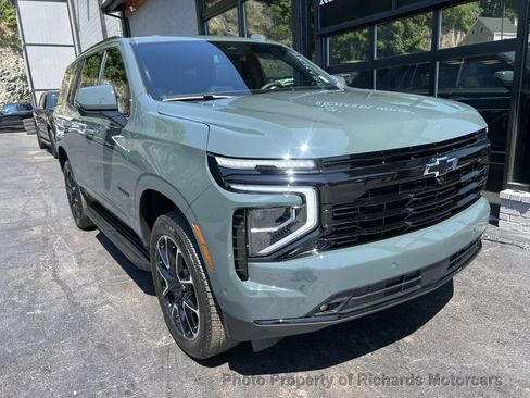Used 2026 Chevrolet Tahoe RST w/ Comfort Package AWD/4WD image 7