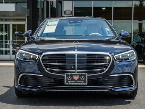 Certified 2023 Mercedes-Benz S 500 4MATIC image 2