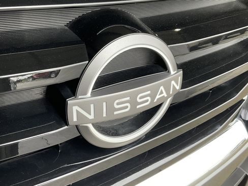 Used 2025 Nissan Pathfinder SV AWD/4WD image 6