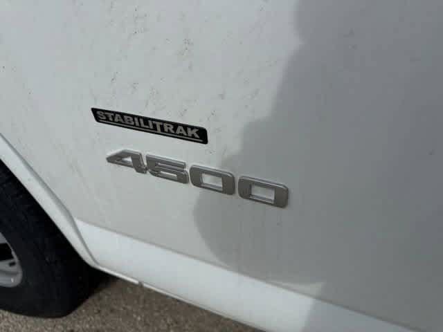 New 2025 Chevrolet Express 4500 w/ Power Convenience Package RWD image 31