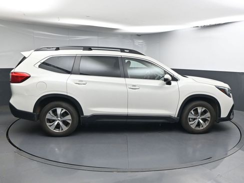 Used 2023 Subaru Ascent Premium w/ Convenience Package AWD/4WD image 8