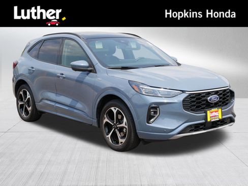 Used 2023 Ford Escape ST-Line Elite w/ Class II Trailer Tow Package AWD/4WD image 1