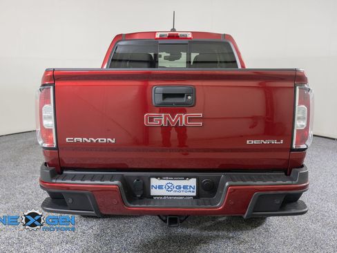Used 2020 GMC Canyon Denali AWD/4WD image 6
