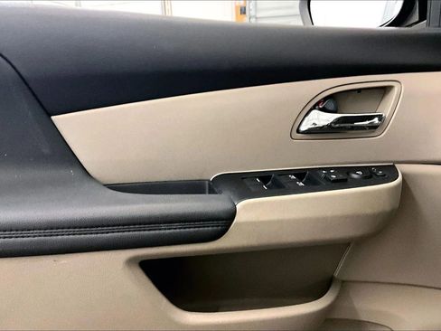 Used 2014 Honda Odyssey EX image 23