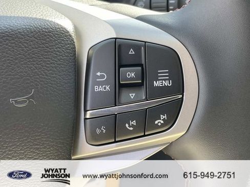 New 2026 Ford Explorer Active RWD image 34