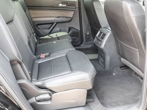 Used 2023 Volkswagen Atlas Cross Sport SE w/ Panoramic Sunroof Package AWD/4WD image 34