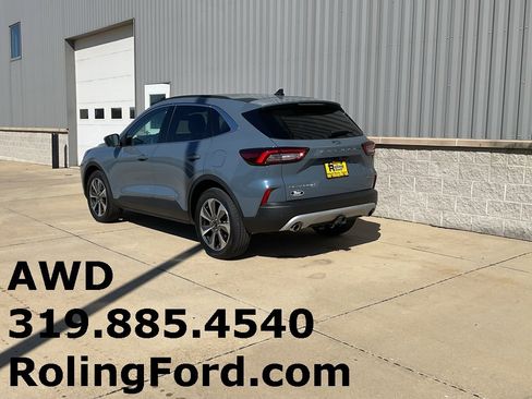 Used 2023 Ford Escape Platinum w/ Class II Trailer Tow Package image 3