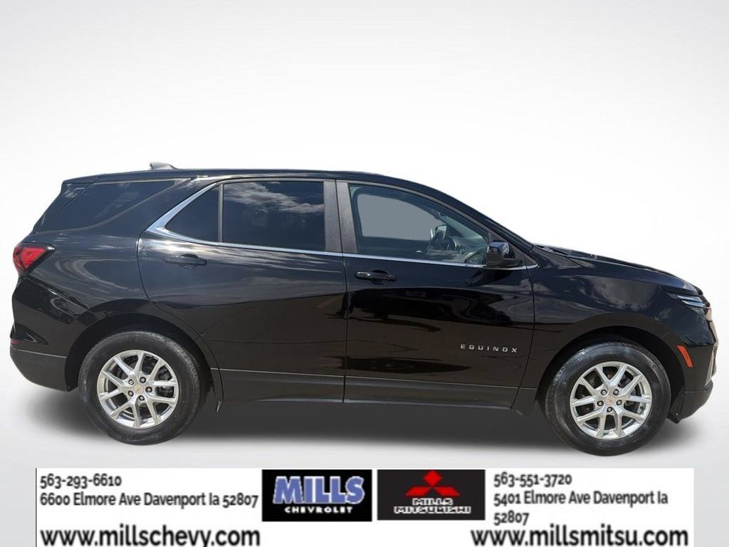 Used 2024 Chevrolet Equinox LT FWD image 4