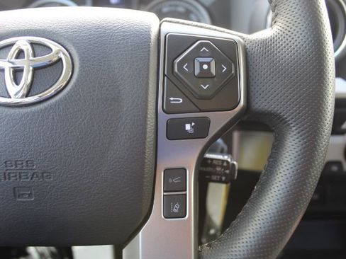 Used 2022 Toyota Tacoma SR5 image 19