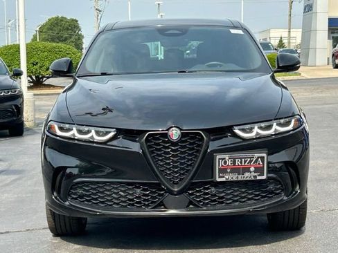 Used 2024 Alfa Romeo Tonale Ti AWD/4WD image 2