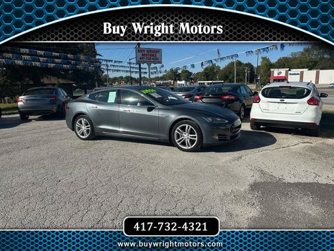 Used 2013 Tesla Model S Signature image 1