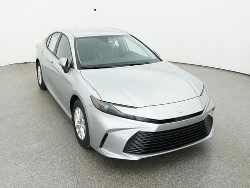 New 2026 Toyota Camry LE image 32